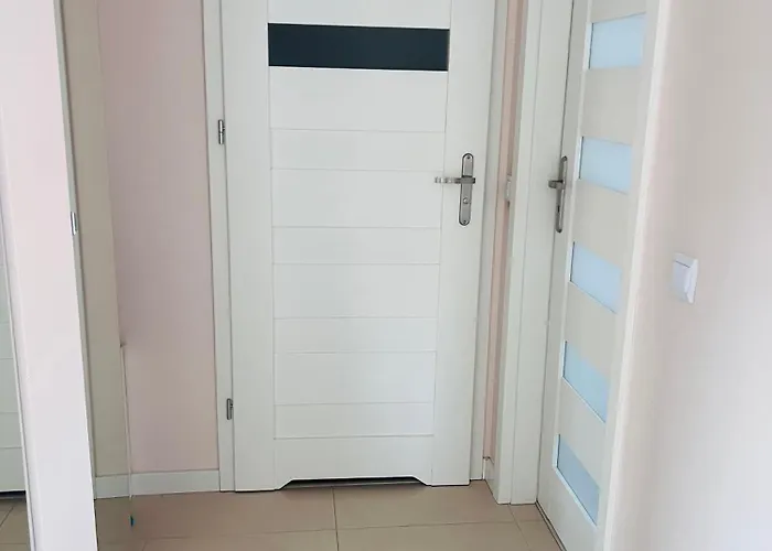 Luna Deluxe Magellana Apartment